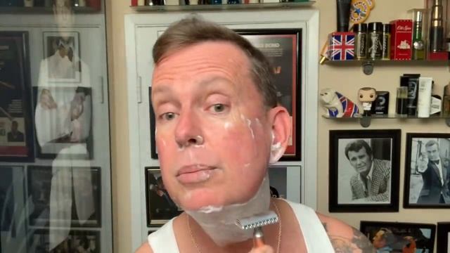 A German Shave with a Muhle R41, Muhle Shave Soap, 4711 Eau De Cologne, Shavemac & Wilkinson Sword. смотреть онлайн