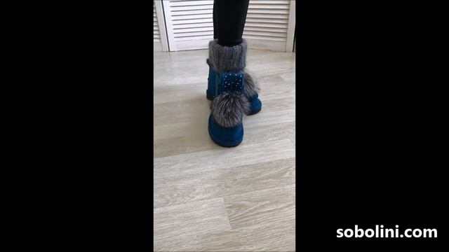 Зимние валеши с меховыми пампонами,декорированные бусинами и брошами, в ассортименте,все размеры. смотреть онлайн