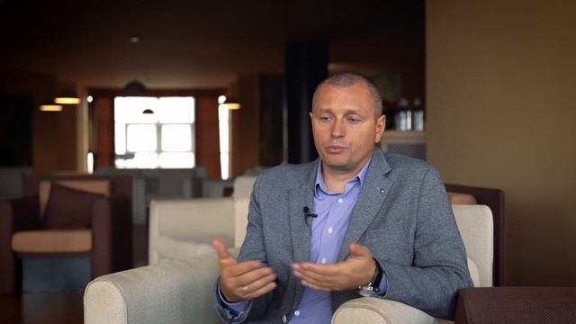 Как ЗАЩИТИТЬ себя от энергетического вампира? Олег Ерёменко. смотреть онлайн