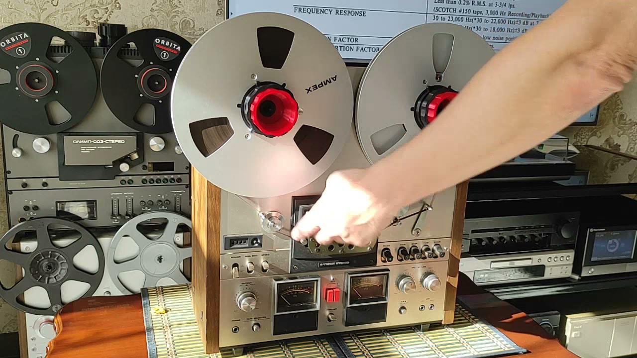 AKAI GX-600D. Что-то слегка устает мотать старичок #1 смотреть онлайн
