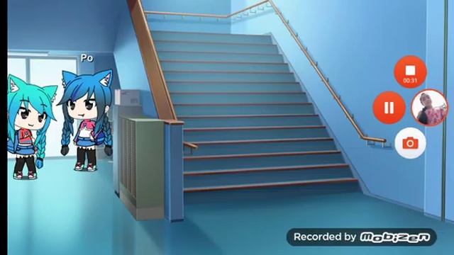 Две мамы?#Отличница С камерой что то не так?......