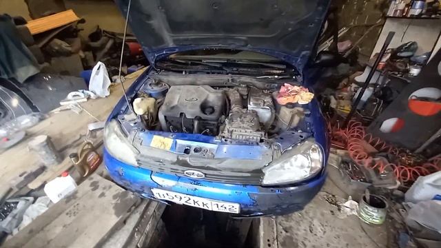 Лада Калина Замена моторного масла - Lada Kalina Engine Oil Replacement смотреть онлайн