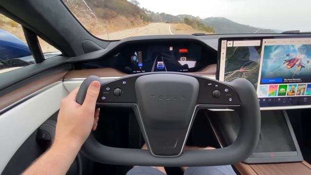 Tesla Model S Plaid POV Drive Review *0-60mph 1.9s!!* смотреть онлайн