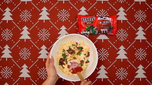 M&M'S Ugly Holiday Sweater Cookies смотреть онлайн