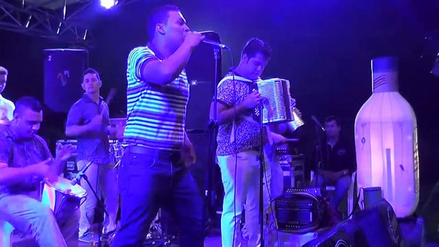 Jose Santamaría & Poncho Macías - Enamorado (VIVO) смотреть онлайн