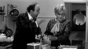 Он сидит так высоко, что из его кабинета виден Магадан.