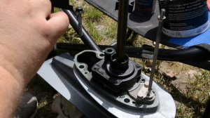 1993 Yamaha Outboard 30 H.P. Water Pump Replacment and Gear Oil change