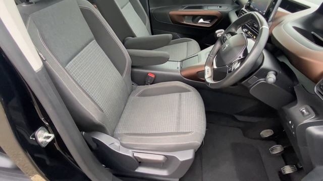 Peugeot Rifter 1.5 HDi Blue GT Line Manual Diesel LD68VWN смотреть онлайн