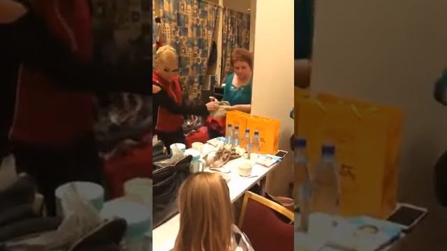В гримерке Анастасии Волочковой смотреть онлайн