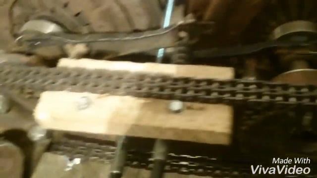 Механизм поворота гусеничного вездехода смотреть онлайн