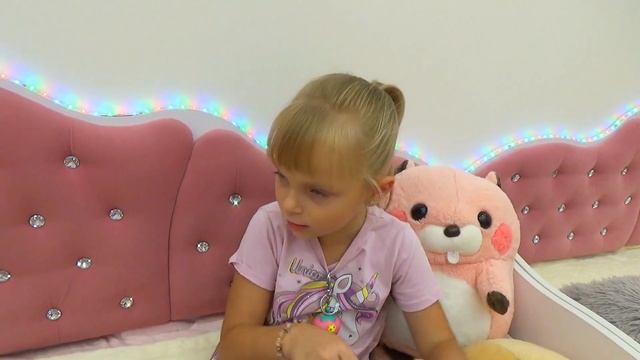 ХОЛОДНАЯ или ГОРЯЧАЯ ЕДА? Холодная или Горячая Парочка! Сладости Фасфуд /от Маргариты и Леры смотреть онлайн