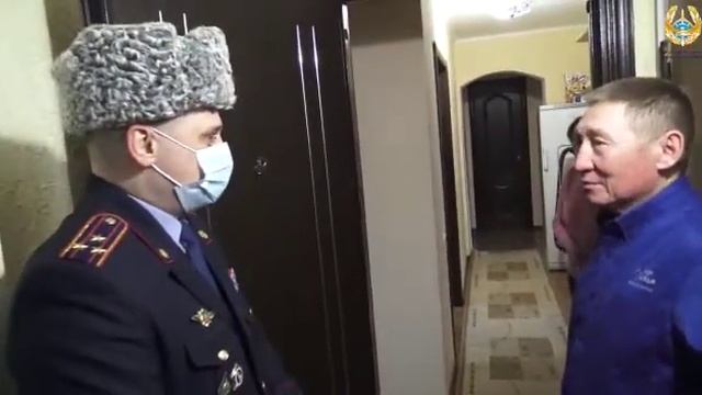 Глава павлодарской полиции провел обследование участковых пунктов смотреть онлайн