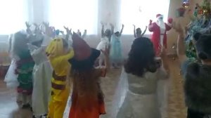 Игра «Мы повесим шарики»