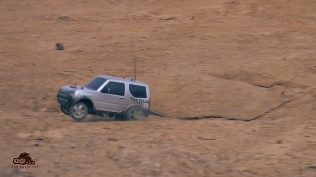 Crazy Suzuki Jimny and Jeep Wrangler JK offroad 4x4 - bonus rc rollover action смотреть онлайн