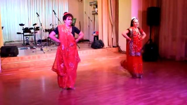 Индийский танец. Дуэт "Алападма" смотреть онлайн