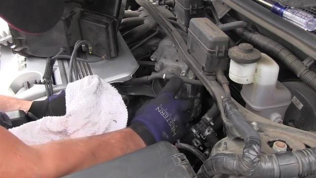 របៀបលាងសំអាតកហ្គ៊ែ Toyota Highlander ដោយខ្លួនឯងពេលរថយន្តរបស់លោកអ្នកឆេះមិនស្មើរ