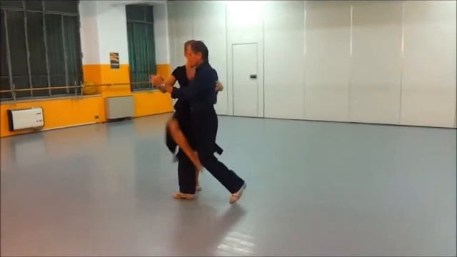 Tango, l'abbraccio che riscalda il cuore. Silvano Caniati e Sabina Franco смотреть онлайн