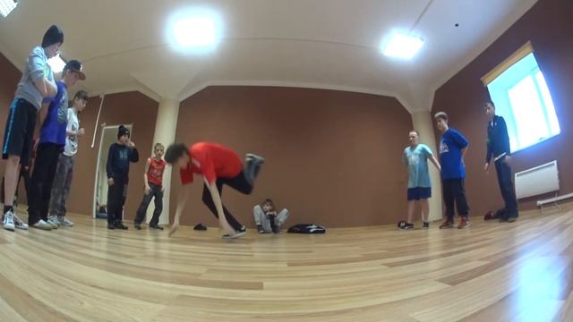 Батл 4. Break dance. Мастерская Танца. Калуга смотреть онлайн