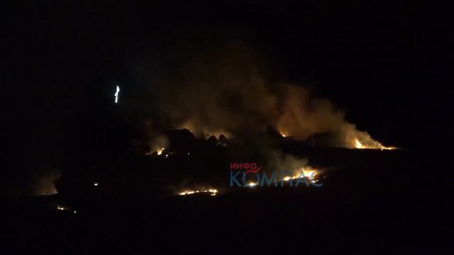 Гори ридот Маркови Кули - пожарот го гаснат екипи на ТППЕ и вработени во Македонски Шуми смотреть онлайн