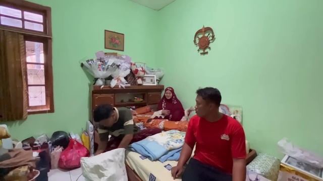 MANDOR KRANJINGAN ! - Bocah lagek ritual malah di gedor gedor gugup kabeh !!! смотреть онлайн