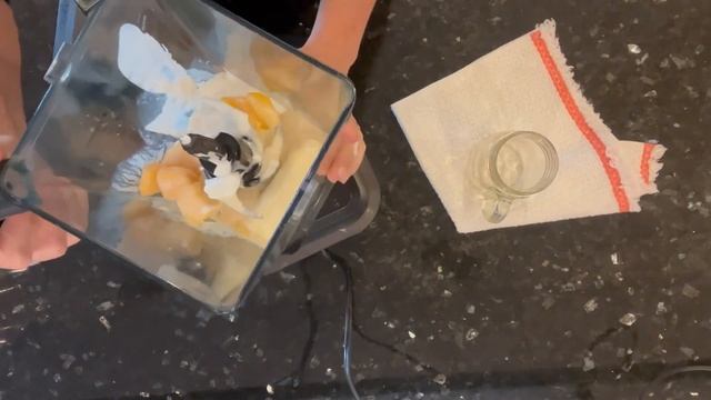 Do it With Dairy | Mango Kefir Smoothie смотреть онлайн