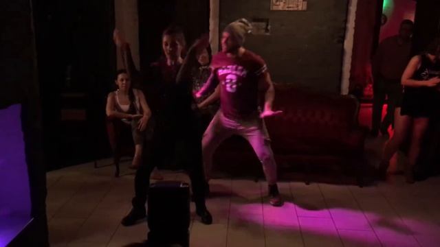 Юля Лукина + Анатолий Калаев. Реггетон Прокач в Cuba Hall смотреть онлайн