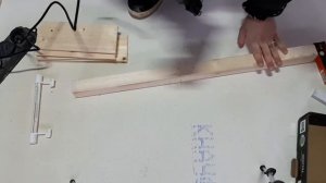 Гвоздезабивной пистолет TESLA TES 2000. Степлер электрический первое включение