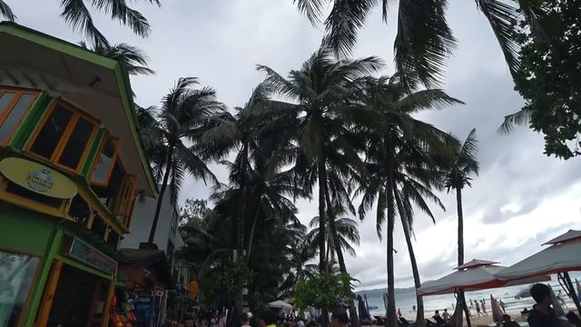 Почему туристы едут на остров Боракай? Пляж White beach | Боракай - рай не земле. смотреть онлайн