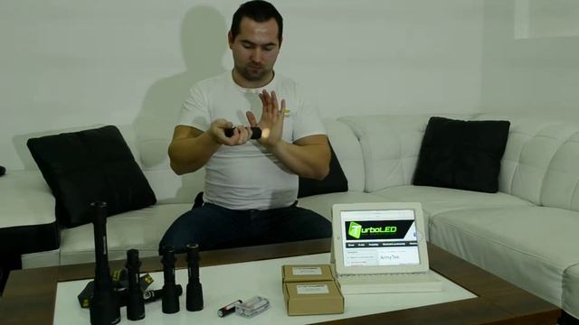 ArmyTek Predator Pro v2,5 video manual смотреть онлайн