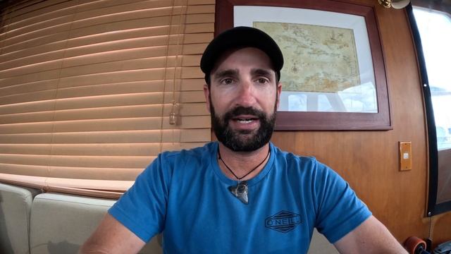 What is a Trawler!? Allow me to explain...trawls, trolls, and displacement hulls! смотреть онлайн