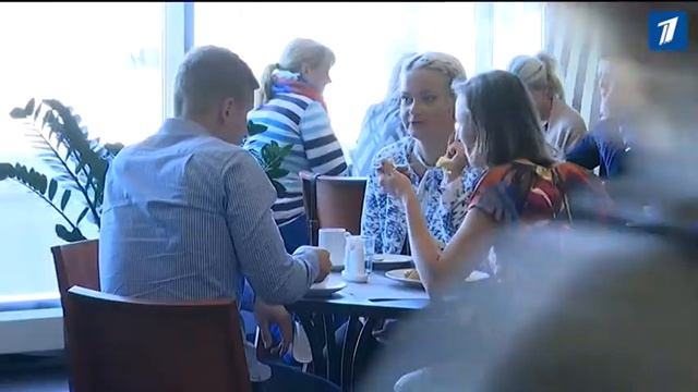 Каждый седьмой получает зарплату в конверте смотреть онлайн