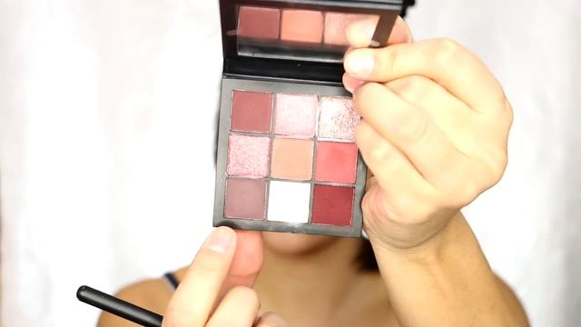 Huda Beauty Mauve Obsessions Tutorial│OneBeautyAddict смотреть онлайн