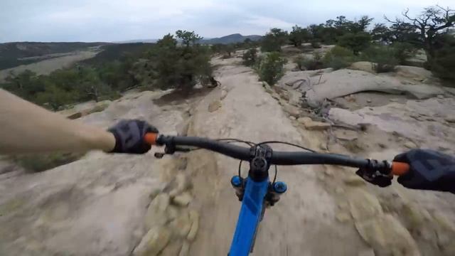 3 FOX Mountain Bike SHOCKS Compared - DPX2, Float X2 and DHX2 Coil смотреть онлайн