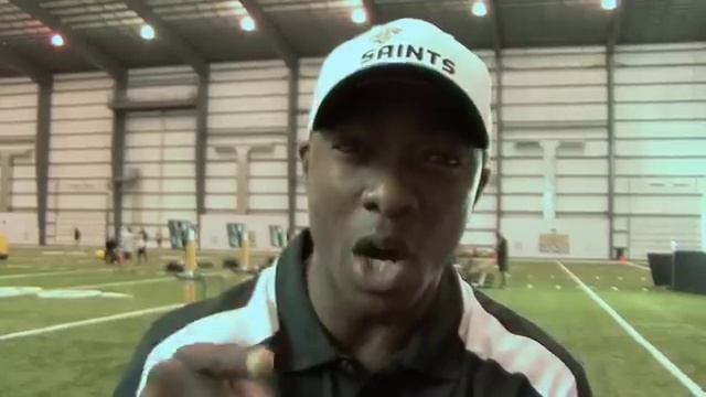 Madden NFL 10 Training Camp - Fight For The Fumble смотреть онлайн