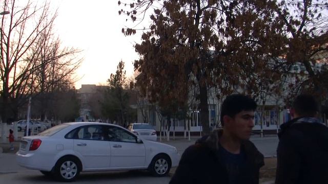 Узбекистан Город Навои Ул Ленина дома №№ 96,102, Три Поросенка,ЖЭК №8, общежития около 3 х порося смотреть онлайн