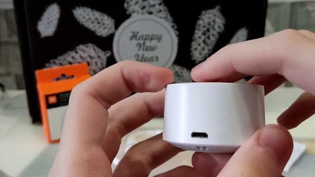 Колонка Mi Compact Bluetooth Speaker 2 смотреть онлайн