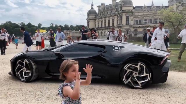 BUGATTI La Voiture Noire - Drive Design And Features (4k)