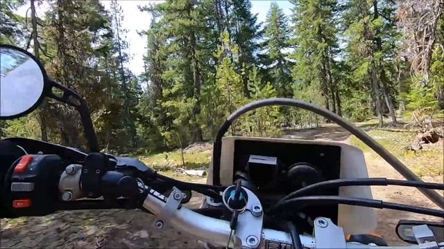 RARE PLACES: 105 degrees in the WASTELAND on a 1998 Honda XR 400 Supermoto riding Ancient Lava bed смотреть онлайн