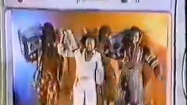 Boombox Earth Wind and Fire смотреть онлайн