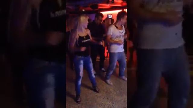 Luca Fabris e Sara Lopez animazione Kizomba Paradiso Latino смотреть онлайн