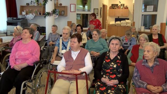 Halászlé és jótékonyság смотреть онлайн