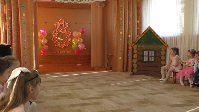 "АЛЕНЬКИЙ ЦВЕТОЧЕК" поздравляет мамочек с 8 Марта смотреть онлайн