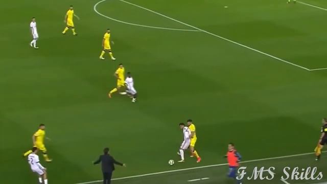 СУМАСШЕДШИЕ ФИНТЫ И ДРИБЛИНГ 2018●НОВЫЕ ФИНТЫ●САМЫЕ ЛУЧШИЕ ФИНТЫ И ТРЮКИ●КРУТЕЙШИЕ ФИНТЫ 2018●HD✔️ смотреть онлайн