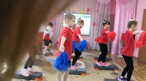 Танец на степ-платформах