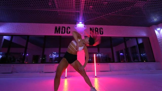 ЛЮБА // TWERK (Пролетарская) смотреть онлайн