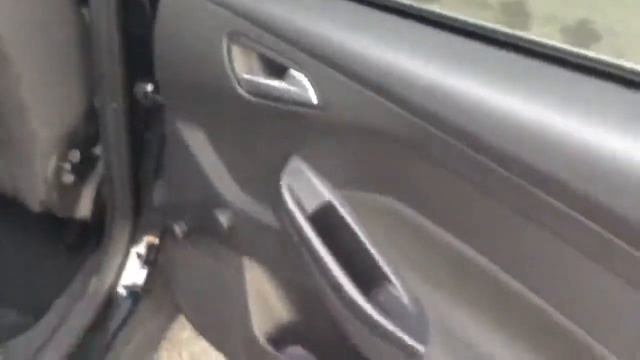 Ford Focus 1 0 EcoBoost 125 Zetec 5dr FE66JPJ GRANTHAM NISSAN смотреть онлайн