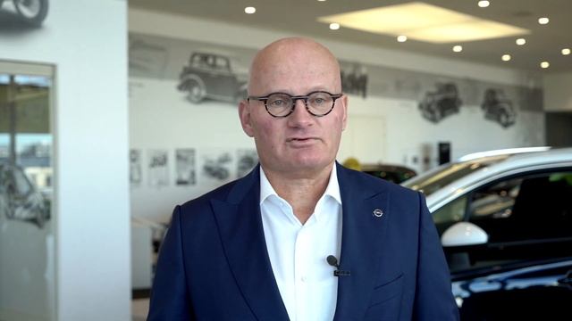 Opel legt focus op nieuwe Vivaro en Movano смотреть онлайн