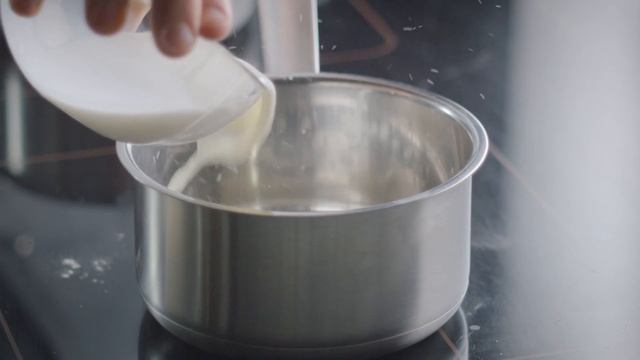 Gnocchi Di Patate Con Crema Di Zucchine, Menta E Fonduta Di Grana Padano DOP