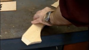 Как пилит лобзик Makita 4329