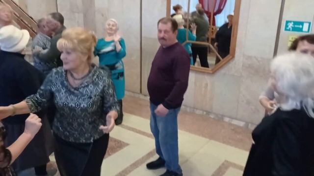 Танцы в Д. К. Сокол. 08.10. смотреть онлайн